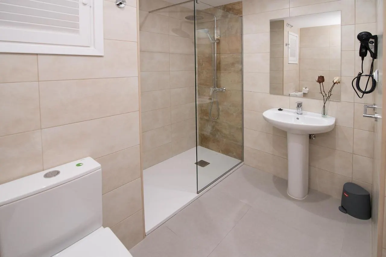 Sant Antoni de Portmany Apartamentos Mestret 0*, Sant Antoni de Portmany