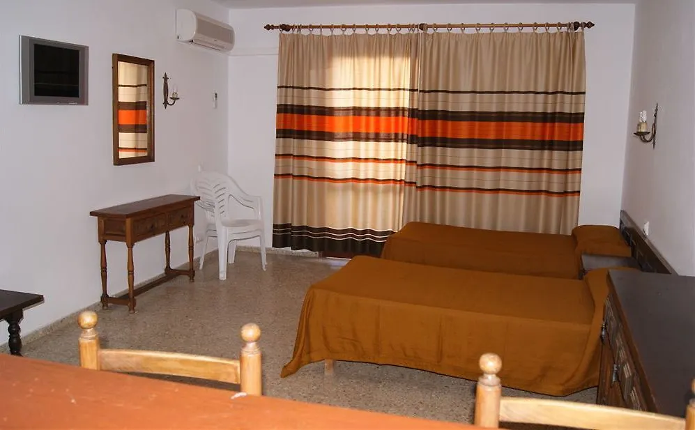 Sant Antoni de Portmany Apartamentos Mestret 0*, Sant Antoni de Portmany